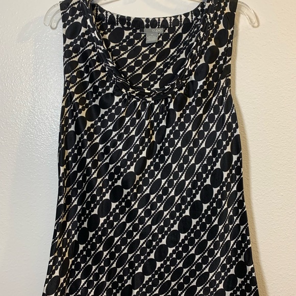 Silky feeling.  Comfort.  Style. Medium - Picture 2 of 4